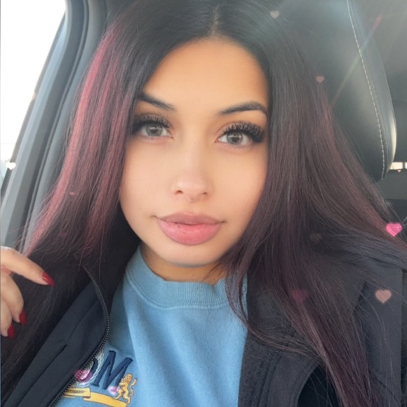 Meet your Posher, Samanntha - Picture 4 of 6